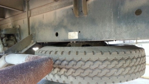 รถบรรทุก 6 ล้อ ยี่ห้อ ISUZU รุ่น FTR 200 แรงม้า