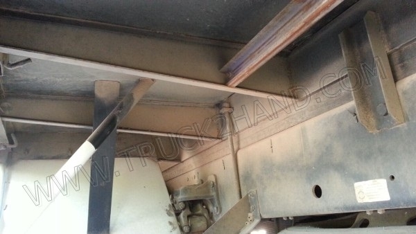 รถบรรทุก 6 ล้อ ยี่ห้อ ISUZU รุ่น FTR 200 แรงม้า