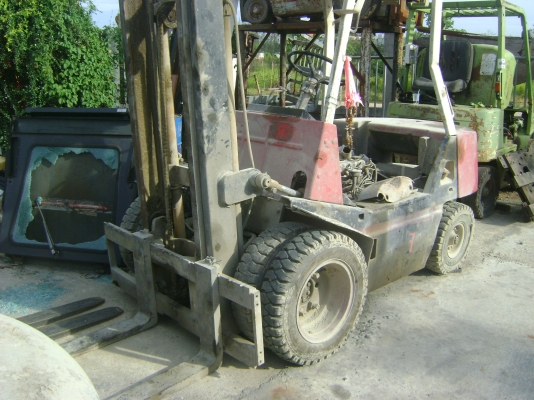 ขายรถยก ราคาพิเศษ ขายรถยก ราคาพิเศษ