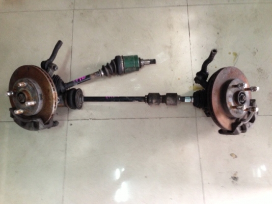 ขายดุมล้อหน้าครบ ๆๆ cheverolet optra 2010