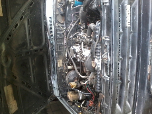 4 ประตู มาสด้า เครื่อง 2 L 2.45 โตโยต้า เครื่องแน่น เช็กใหม่ทั้งระบบเครื่อง สตาจติดง่าย ครัดซีดี พื้นสีพร้อมพ้นสีจริง ขับดีเร็วแรงทันใจสั่งได้ ระบบผู้รับเหมา ลองดู