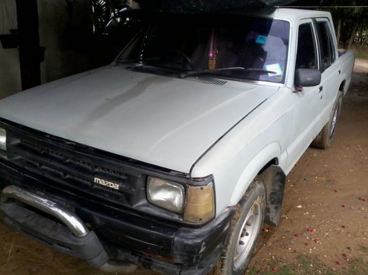 4 ประตู มาสด้า เครื่อง 2 L 2.45 โตโยต้า เครื่องแน่น เช็กใหม่ทั้งระบบเครื่อง สตาจติดง่าย ครัดซีดี พื้นสีพร้อมพ้นสีจริง ขับดีเร็วแรงทันใจสั่งได้ ระบบผู้รับเหมา ลองดู