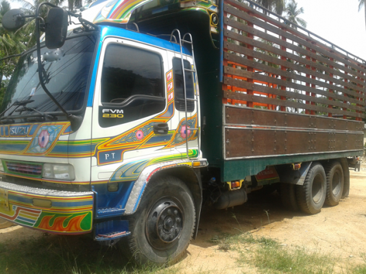 10 ล้อคอกสูง ISUZU ร็อกกี้ FVM12MY เครื่อง 6BG1 เสื้อส้ม 175 แรง