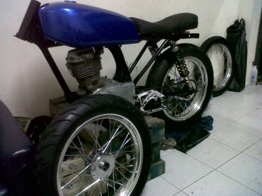 ขาย ล้อกลึงพร้อมยาง 17"