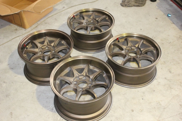 ล้อce28 ขอบ15 กว้าง 7-8 ออฟไม่แน่ใจ สภาพไหม่ๆ ถูกๆ 7200.- ล้อce28 ขอบ15 กว้าง 7-8 ออฟไม่แน่ใจ สภาพไหม่ๆ ถูกๆ 7200.-