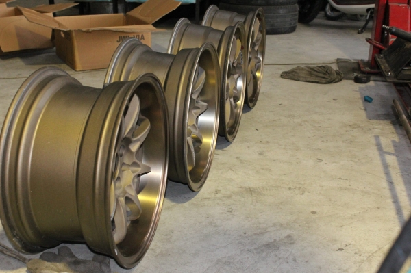 ล้อce28 ขอบ15 กว้าง 7-8 ออฟไม่แน่ใจ สภาพไหม่ๆ ถูกๆ 7200.- ล้อce28 ขอบ15 กว้าง 7-8 ออฟไม่แน่ใจ สภาพไหม่ๆ ถูกๆ 7200.-