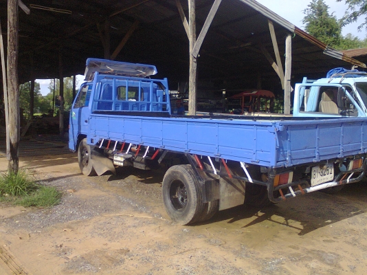 ขาย NKR 58L  110 แรง  รถห้าง เครื่องดี แชชซีสวยครับ พื้นกระบะปูสแตนเลสครับ