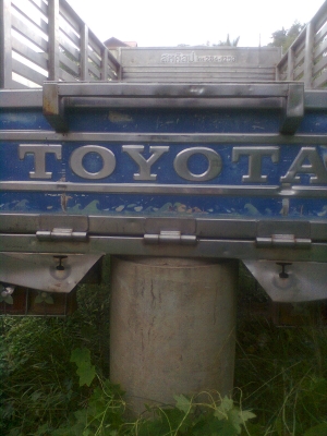 ขายกระบะรถบรรทุก6ล้อกลาง Toyota  dyna  350  สภาดีมากมีคอกแซงสูงของอุดมศิลป์สแตนเลส