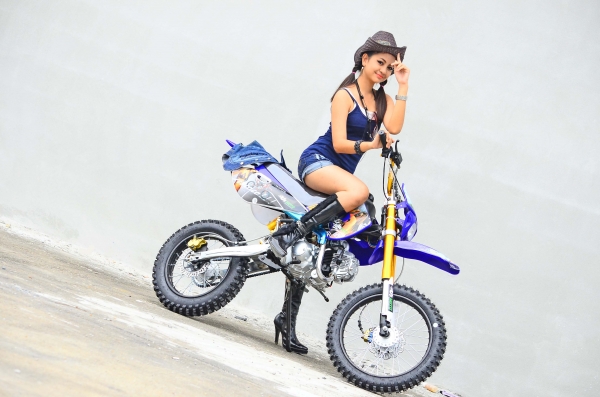 จำนวนจำกัด โปรโมชั่น  ลดราคา วิบาก  LP RACING ทรง เครื่อง LONCIN 125cc  มีเครื่อง 110-125