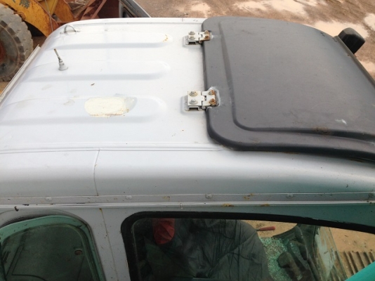 ขายรถแบคโฮ KOBELCO SK220LC-6 YN8 มีVDO นำเข้าจากญี่ปุ่น สนใจติดต่อ 081-2990958 ขายรถแบคโฮ KOBELCO SK220LC-6 YN8 มีVDO นำเข้าจากญี่ปุ่น สนใจติดต่อ 081-2990958