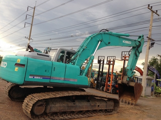 ขายรถแบคโฮ KOBELCO SK220LC-6 YN8 มีVDO นำเข้าจากญี่ปุ่น สนใจติดต่อ 081-2990958 ขายรถแบคโฮ KOBELCO SK220LC-6 YN8 มีVDO นำเข้าจากญี่ปุ่น สนใจติดต่อ 081-2990958