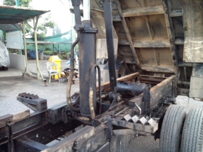 6ล้อ ดั้มFRR 210HP 6ล้อ ดั้มFRR 210HP