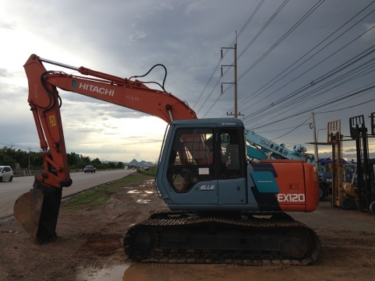 ขายรถแบคโฮ HITACHI EX120-3 นำเข้าจากญิ่ปุ่น ติดต่อ 081-2990958