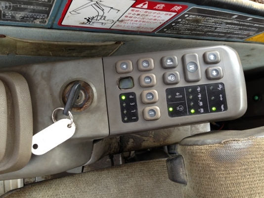 รถแบคโฮ HITACHI EX120-3