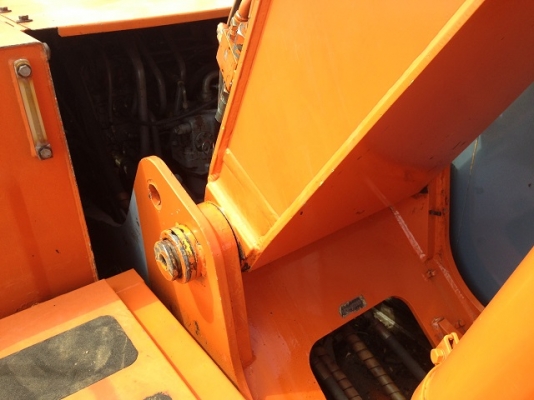 รถแบคโฮ HITACHI EX120-3