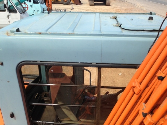 รถแบคโฮ HITACHI EX120-3