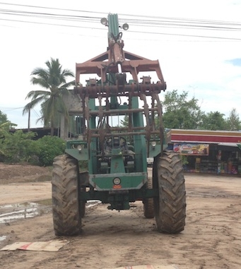 รถคีบมือสอง