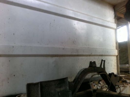 รถอีซูซุ 6 ล้อดั้ม FTR 165 แรงม้า  สนใจติดต่อ 081 - 6079515