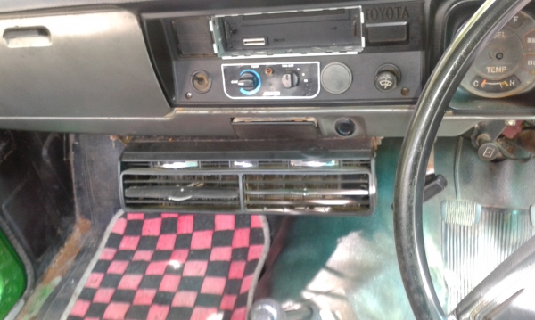 ขาย TOYOTAกระบะ4ขอRN20(ฝากขาย)สวยๆแอร์เย็นทะเบียน57ชุดโอนครบ