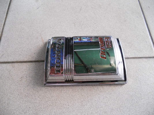 โลโก้ครอบแตร HONDA