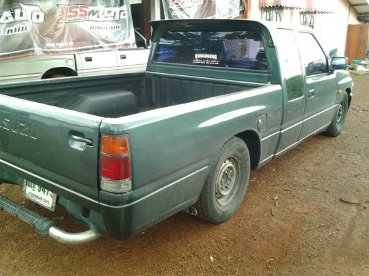 ISUZU TFR มังกรทอง SPACECAB SL 2.5 MT ปี 39 เครื่องแน่นแรงดีไม่มีเยิ้ม ภายในเก๋งคอนโซลสวยครบ พ.เพาเวอร์โรงงาน CD แอร์เย็น ช่วงล่างแน่นหนึบคัชซีสวยมาก ยางสภาพดี 4 เส้นประมาณ 70\% พร้อมใช้งาน เอกสารทะเบียนภาษีครบพร้อมโอน ราคาต่อรองได้ครับ