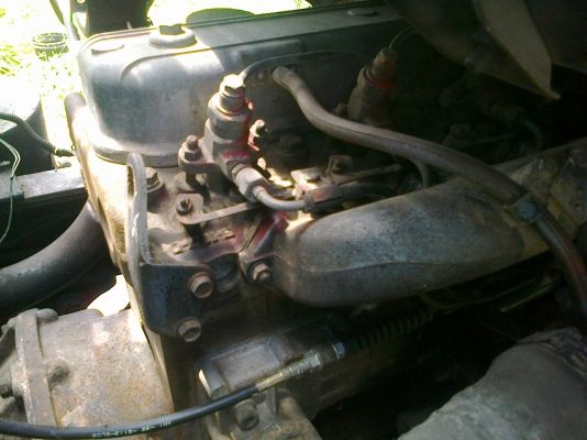 6ล้อISUZU 100แรงติดเครน2.2ตัน พร้อมใช้ สภาพดี