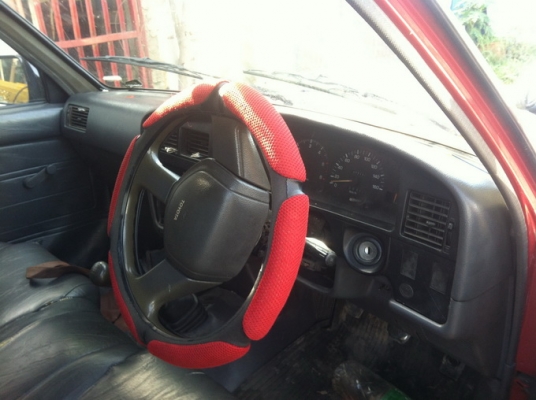 ขายtoyota mightyx ปี91 ภาษีเต็ม ทะเบียนโอน เครื่องดีเซล เดิม เครื่องดี สีพอได้ ไม่พุ 0918759329