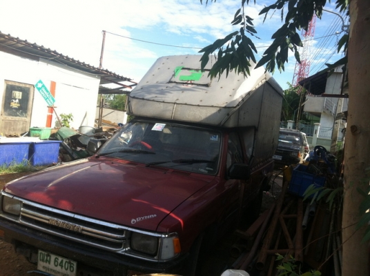 ขายtoyota mightyx ปี91 ภาษีเต็ม ทะเบียนโอน เครื่องดีเซล เดิม เครื่องดี สีพอได้ ไม่พุ 0918759329