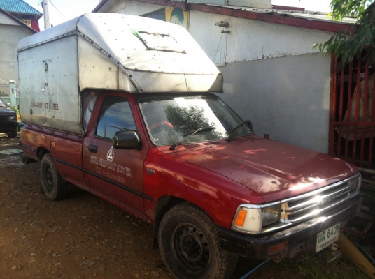 ขายtoyota mightyx ปี91 ภาษีเต็ม ทะเบียนโอน เครื่องดีเซล เดิม เครื่องดี สีพอได้ ไม่พุ 0918759329