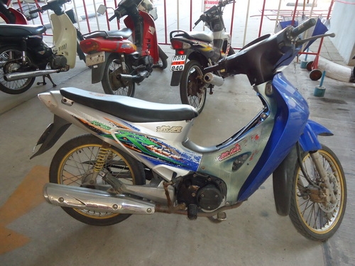 ขาย Wave125 ฿9,700