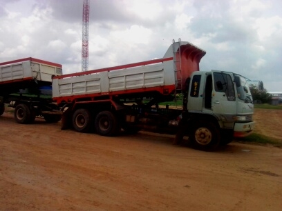 ขายรถบรรทุกสิบล้อดั๊มพ์ (พ่วง 18 ล้อ) Hino 3M FM3MNLDxxx กระจกไฟฟ้า เลขเครื่อง M10CA4466 ด.เคซี แม่ 6.20 เมตร ลูก 6 เมตร ทะเบียนพร้อม