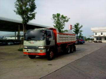 ขายรถบรรทุกสิบล้อดั๊มพ์ (พ่วง 18 ล้อ) Hino 3M FM3MNLDxxx กระจกไฟฟ้า เลขเครื่อง M10CA4466 ด.เคซี แม่ 6.20 เมตร ลูก 6 เมตร ทะเบียนพร้อม