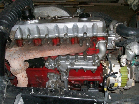 6ล้อ ไฮเทค195HP หัวครัชซี มาแล้วครับ เอาไปต่อดั๊มได้เลยครับ 6ล้อ ไฮเทค195HP หัวครัชซี มาแล้วครับ เอาไปต่อดั๊มได้เลยครับ