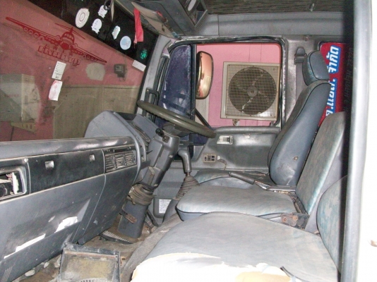 6ล้อ ไฮเทค195HP หัวครัชซี มาแล้วครับ เอาไปต่อดั๊มได้เลยครับ 6ล้อ ไฮเทค195HP หัวครัชซี มาแล้วครับ เอาไปต่อดั๊มได้เลยครับ