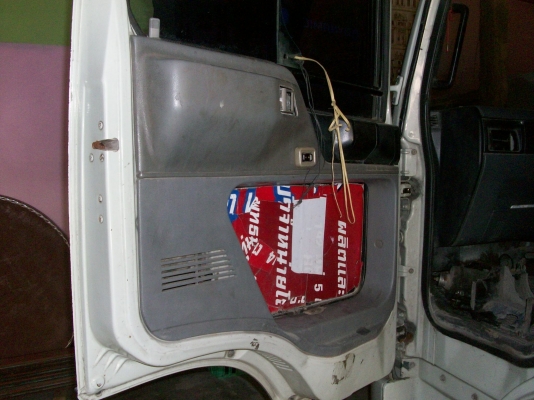 6ล้อ ไฮเทค195HP หัวครัชซี มาแล้วครับ เอาไปต่อดั๊มได้เลยครับ 6ล้อ ไฮเทค195HP หัวครัชซี มาแล้วครับ เอาไปต่อดั๊มได้เลยครับ