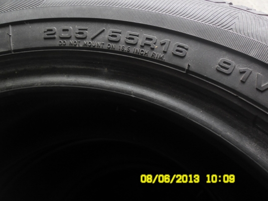 ขายยางกู้ดเยียร์ 4เส้น  ขอบ16  205/55