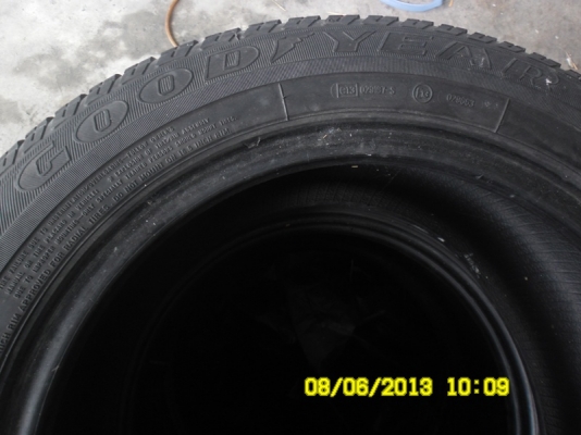 ขายยางกู้ดเยียร์ 4เส้น  ขอบ16  205/55