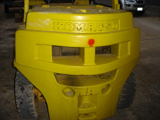 FORK LIFT  KOMATSU   FD35-2  เสาสูง3 เมตร 3.5ตัน