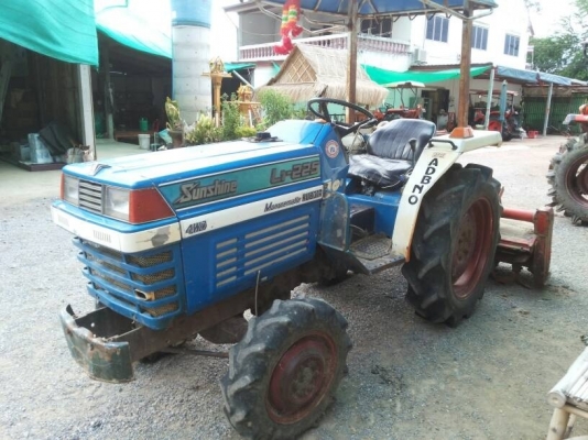 ปัญญาแทรคเตอร์มาแล้ว...จัดมาให้ครับ คูโบต้า L1-225  พร้อมผาน โรตาลี่