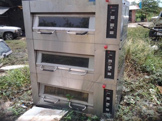 ขายตู้อบแสตนเลสขนาดใหญ่ 3 ชั้น ครับ