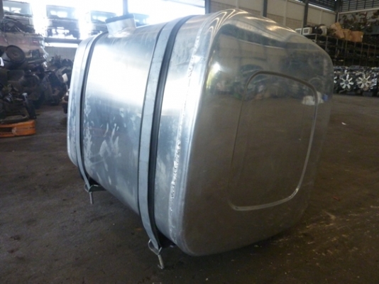 ถังน้ำมันใหม่ ชัย 083-3121-666 เซียงกง