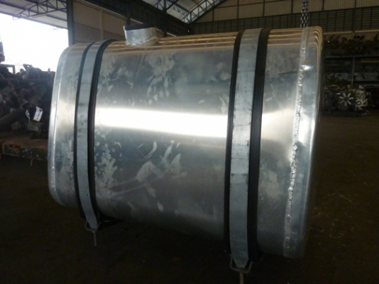 ถังน้ำมันใหม่ ชัย 083-3121-666 เซียงกง