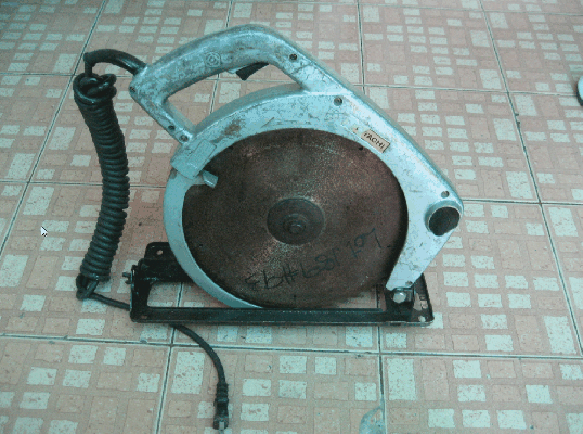 ขายด่วน เลื่อยวงเดือน13" HITACHI รุ่น C13B Made in japan