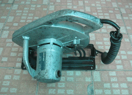 ขายด่วน เลื่อยวงเดือน13" HITACHI รุ่น C13B Made in japan