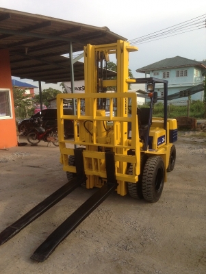 ขาย ฟอล์คลิฟท์ 3.5 ตัน KOMATSU เสา 4 เมตร ฮิ้งฟอล์ค  รถนอก