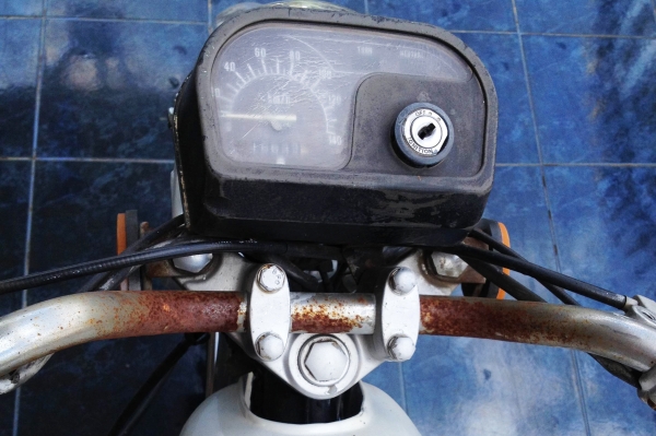 ขาย!! suzuki A100 ราคา 8500 บาท โทร 087-8700011
