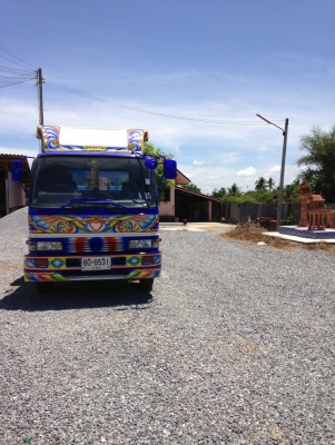 รถเทลเลอร์บรรทุกรถเกี่ยวข้าว