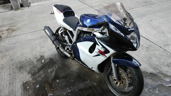 GSXR-1100(slingshot) ทะเบียนแท้ เครื่องเปอเฟค แปดหมื่น งดต่อรอง