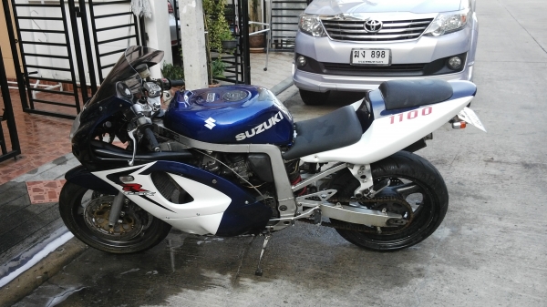 GSXR-1100(slingshot) ทะเบียนแท้ เครื่องเปอเฟค แปดหมื่น งดต่อรอง