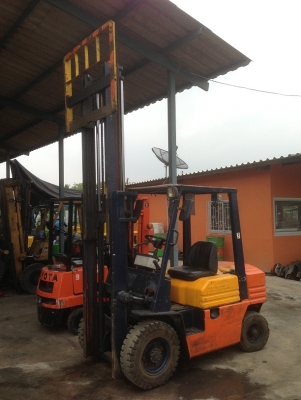 ขาย ฟอล์คลิฟท์ 2.5 ตัน TOYOTA 5FD25 ถูกๆ 195,000.- ใช้งานได้เลย ขาย ฟอล์คลิฟท์ 2.5 ตัน TOYOTA 5FD25 ถูกๆ 195,000.- ใช้งานได้เลย